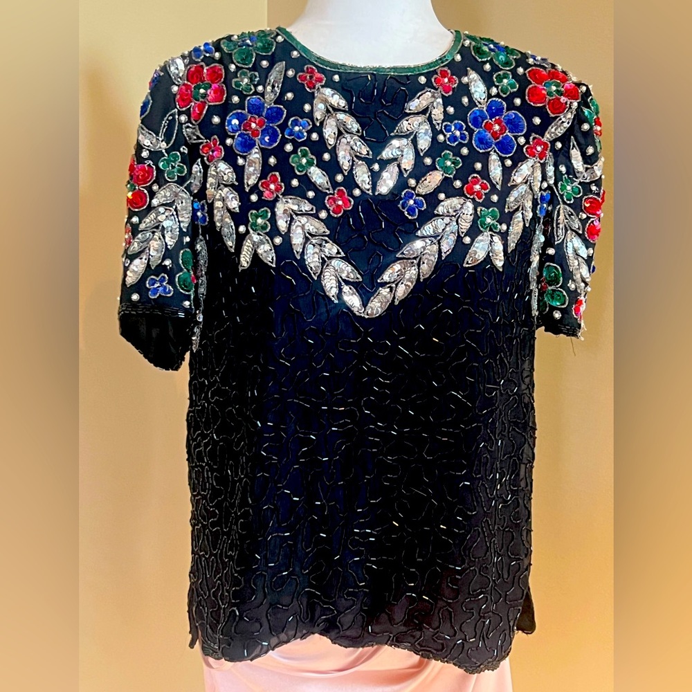 Vintage 90's Black 💙 Silk Red Blue ❤️ Green🌳Silver Floral Sequin Embroidered Top